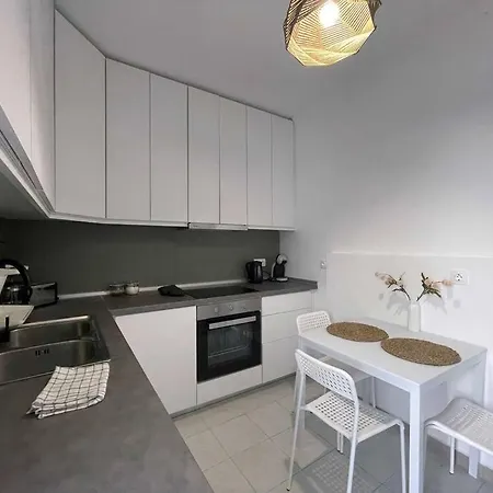 Gravity Scandi * Ialysos (Rhodes)